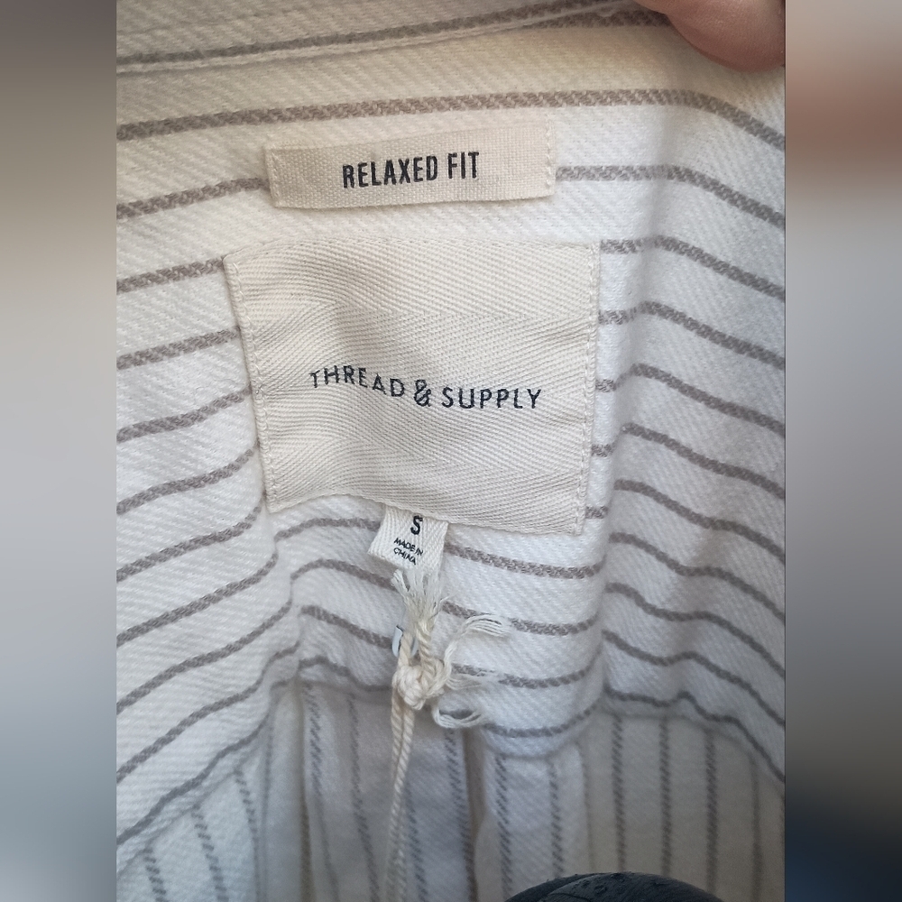 Thread & Supply Women's 100% Cotton White & Gray Striped Shirt_Small - Picture 5 of 7